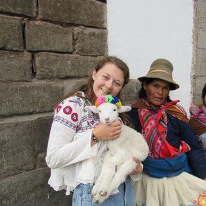 Meet your Posher, Elizabeth